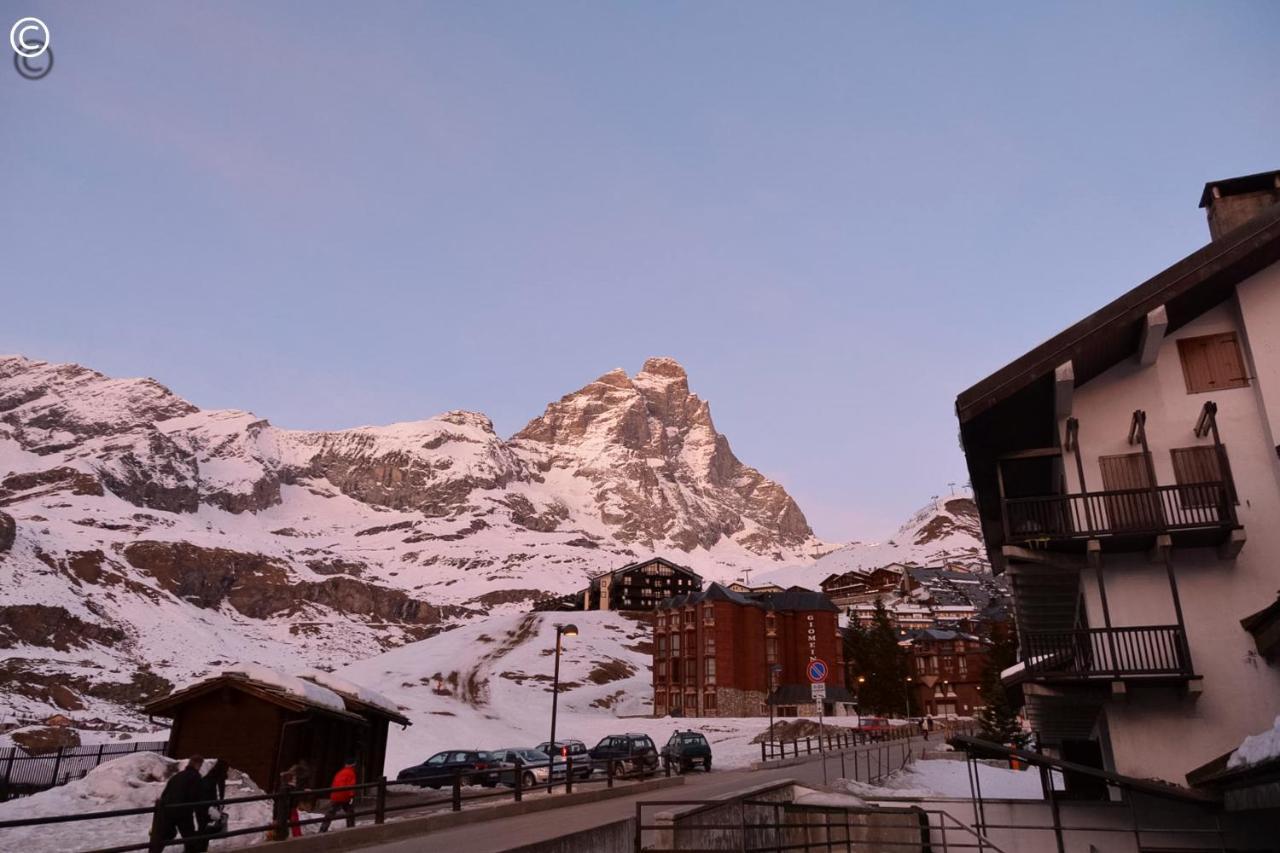 Breuil Cervinia Near Funicular Apartment With Private Garage Kültér fotó